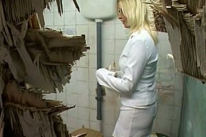 插入老女人逼视频 Porn