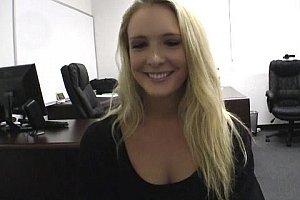 黑人强奸亚洲女日本三级 Porn
