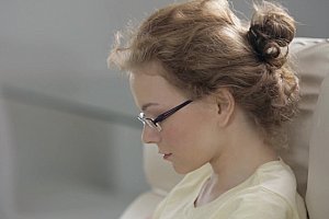 《诱人的巨大双乳》hd Porn